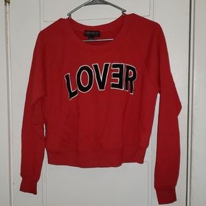 EVERYTHING ON SALE ❣️❣️ Cute cropped sweat shirt
